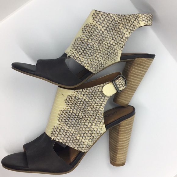 NWOT! LuckyBrand Leather Snakeskin Heels - Picture 3 of 8